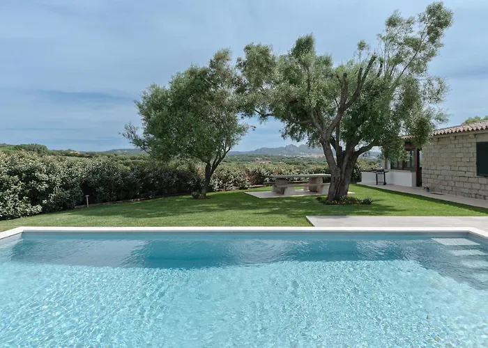 Villa Con Piscina Nelle Colline Della Gallura Arzachena