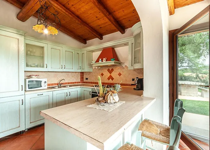 Villa Con Piscina Nelle Colline Della Gallura